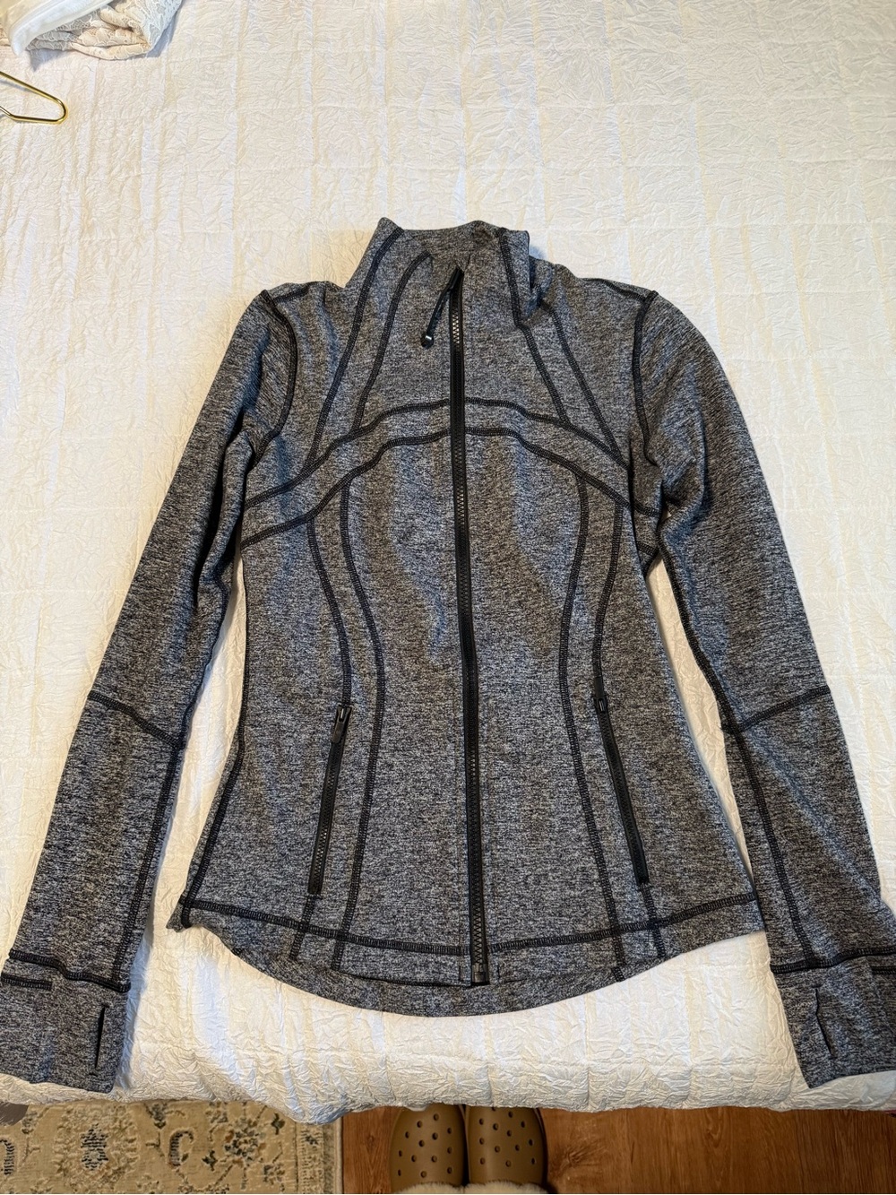 Lululemon Heathered Gray Full-Zip Define Jacket